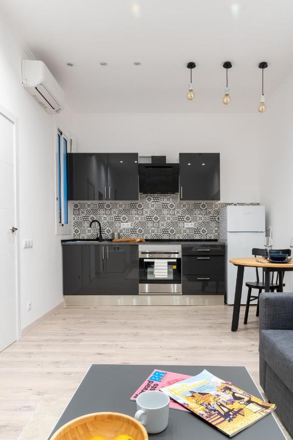 Cozy Studio Apartment 5 Min From Camp Nou Barcellona Esterno foto