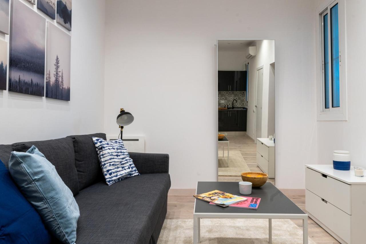 Cozy Studio Apartment 5 Min From Camp Nou Barcellona Esterno foto