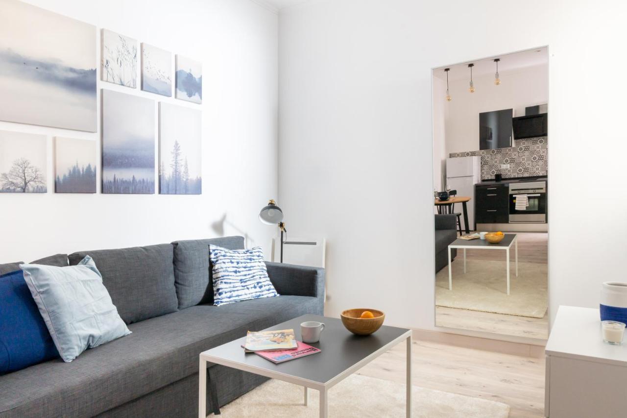 Cozy Studio Apartment 5 Min From Camp Nou Barcellona Esterno foto